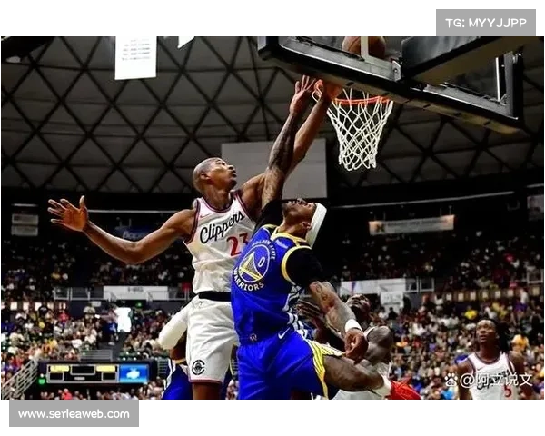 勇士季前赛团队防守稳固,但进攻端表现寒酸 勇士季前赛团队防守稳固,但进攻端表现寒酸